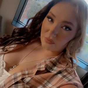 Meet your Posher, Jade